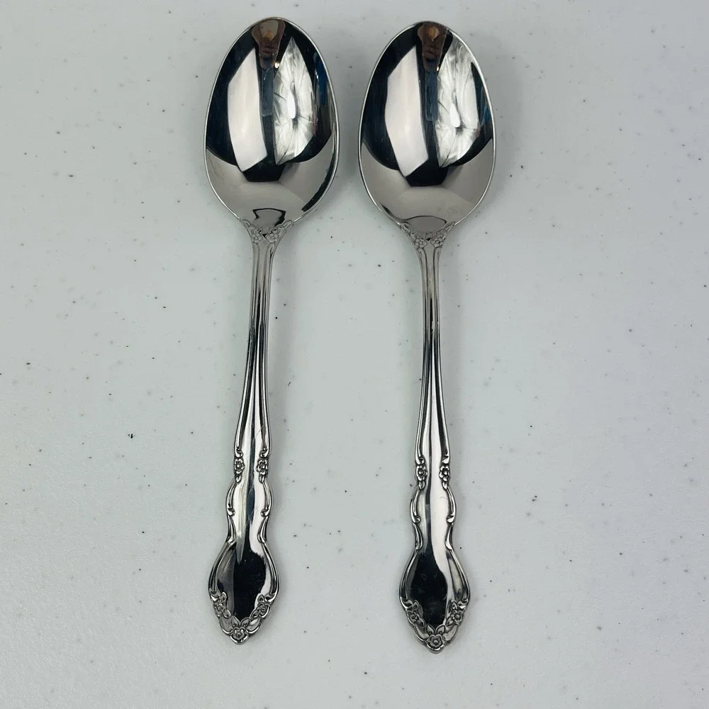 Oneida Dover Cube Set of 2 Oval Soup Spoons Heirloom Stainless Flatware